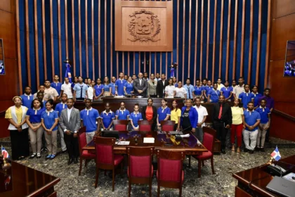 Estudiantes en el Senado.
