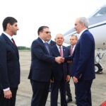 El presidente Luis Abinader llega a Panamá.