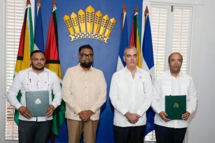 Firma del acuerdo entre RD y Guyana