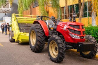 Equipos donados por Japón a RD para enfrentar el sargazo.