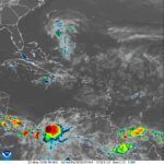Vaguada sobre el país. Imagen cortesía de NOAA.
