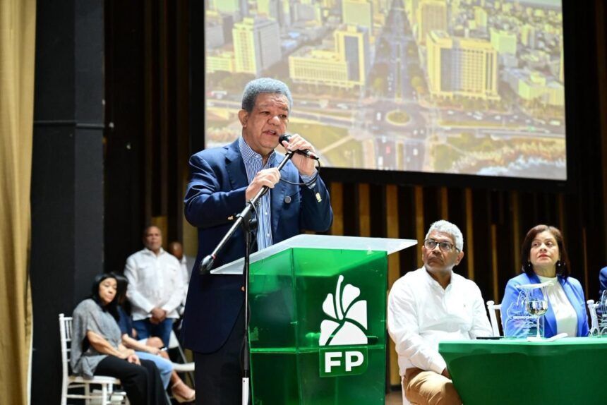 El expresidente Leonel Fernández.