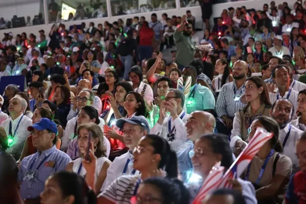Asistencia masiva marca el inicio de los Juegos Centroamericanos y del Caribe Santo Domingo 2026.