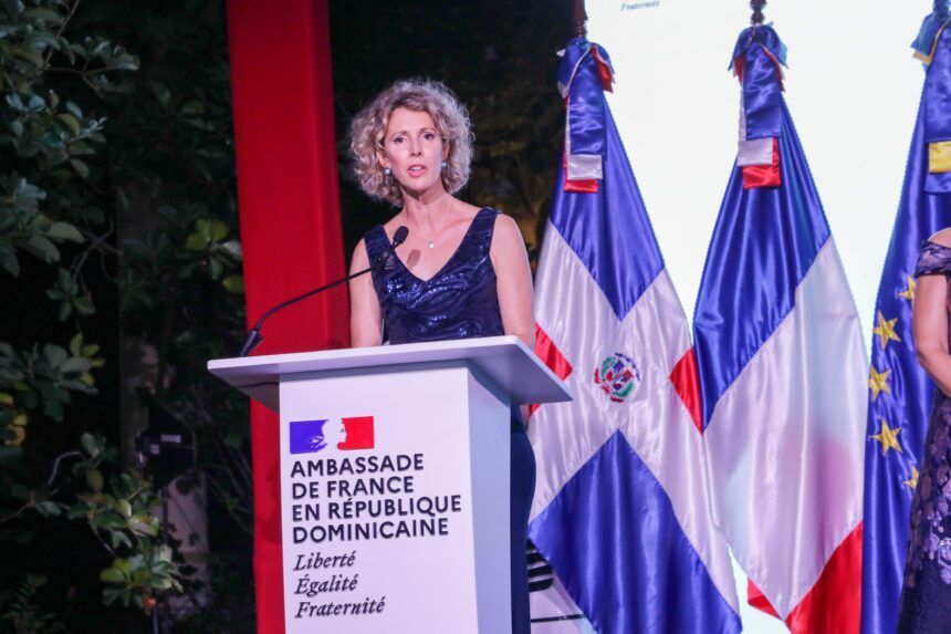 La embajadora de Francia en la República Dominicana, Sonia Barbry.