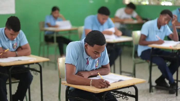 Minerd convoca a estudiantes para la segunda convocatoria de las Pruebas Nacionales.
