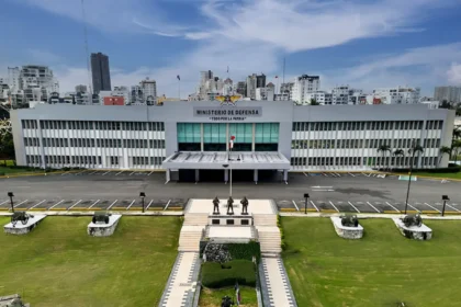 Sede del Ministerio de Defensa (MIDE).