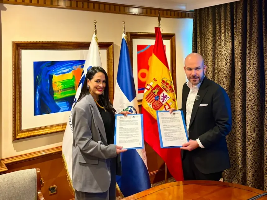 INDEX y WLO firman acuerdo para ampliar oportunidades de formación de dominicanos en el exterior.