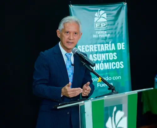 El secretario de Asuntos Económicos de la Fuerza del Pueblo, Haivanjoe Ng Cortiñas.