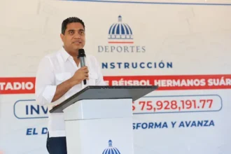 El ministro de Deportes, Kelvin Cruz.