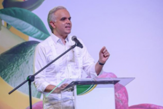 El ministro de Educación, Luis Miguel De Camps.