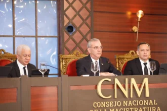 El presidente Luis Abinader encabeza la reunión del Consejo Nacional de la Magistratura (CNM).