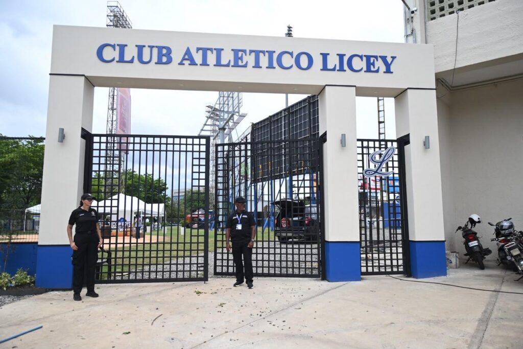 Oficinas de los Tigres del Licey en el Estadio Quisqueya Juan Marichal.